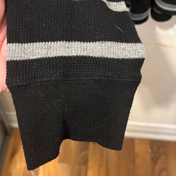 OLD NAVY | Men's Striped Thermal Shirt Black Grey Size Large - Picture 3 of 5